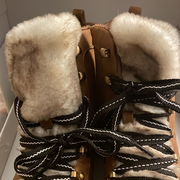 ⭐️SOLD ⭐️Cognac boots - Picture 2 of 5